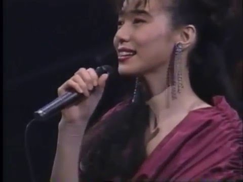 瞳がほほえむから　今井美樹 - YouTube