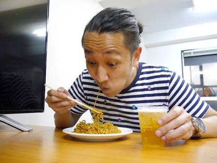 いろんなコラボ商品を貼ろう