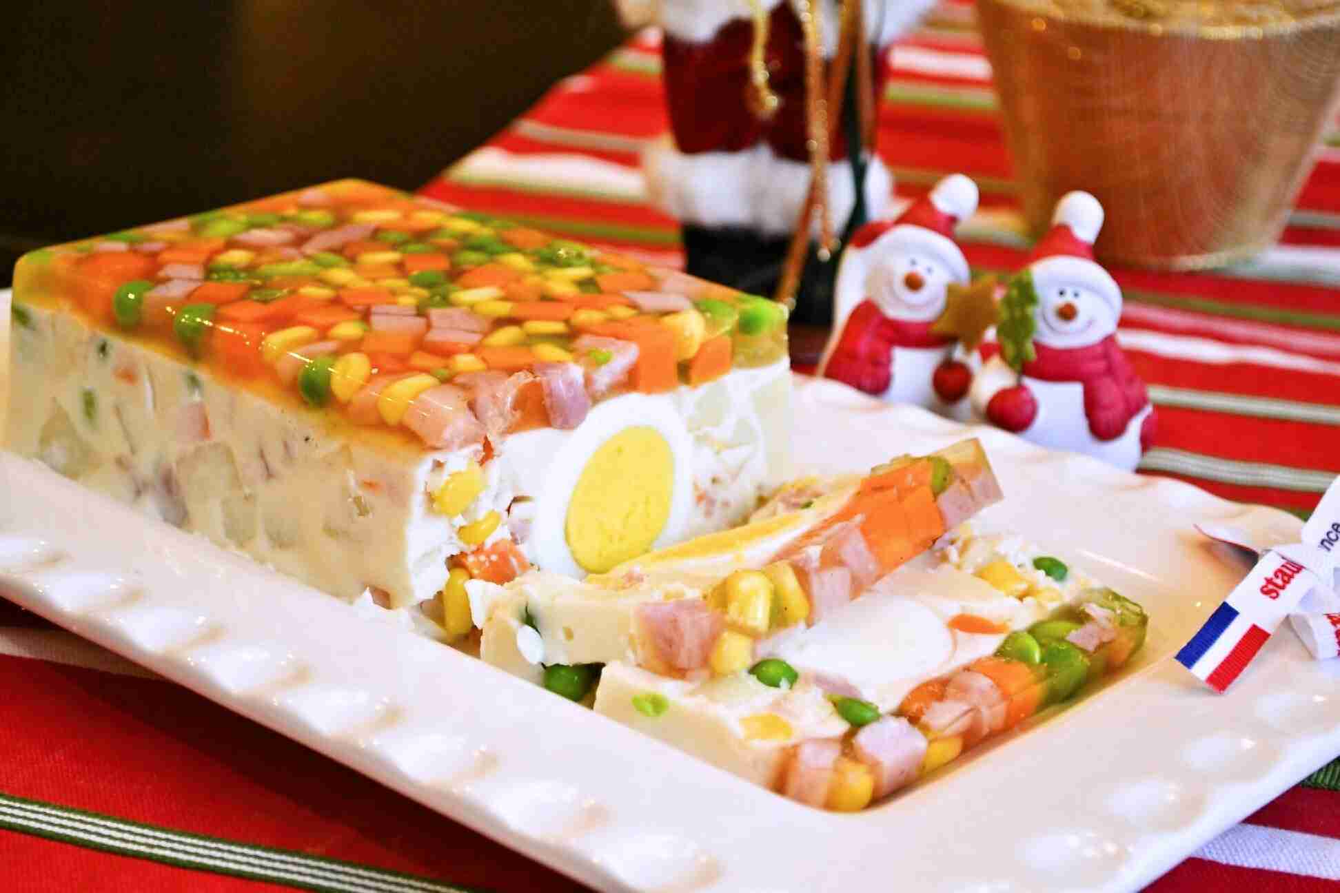 クリスマスのケーキ・ご馳走の画像いっぱい