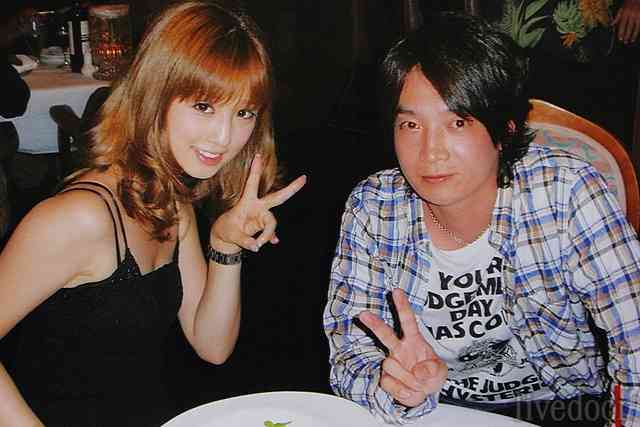 小倉優子の夫と不貞した馬越幸子がツイッターで優雅な写真を投稿した狙いは?