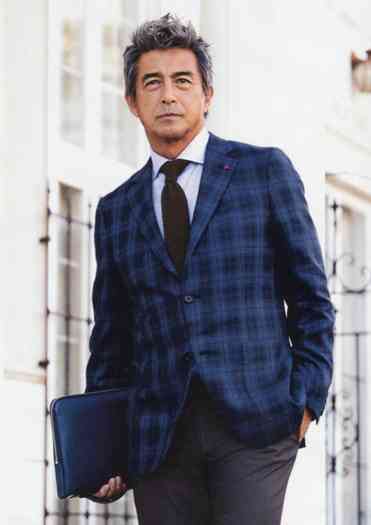 昭和に活躍したカッコいい芸能人の画像を貼りましょう。