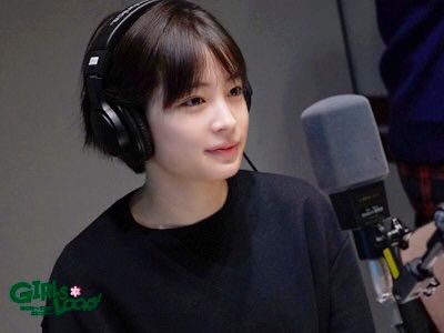 “オトナな広瀬すず”に「美人すぎる」「女神」と絶賛の声