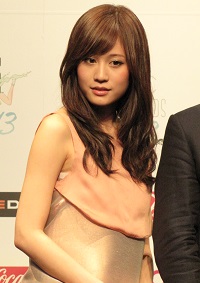 前田敦子、アパレル関係男性との“煮え切らない関係”発覚！「彼は本気じゃない」と周囲は心配 