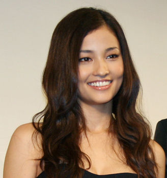 30歳前後の俳優・女優の画像が集まるトピ