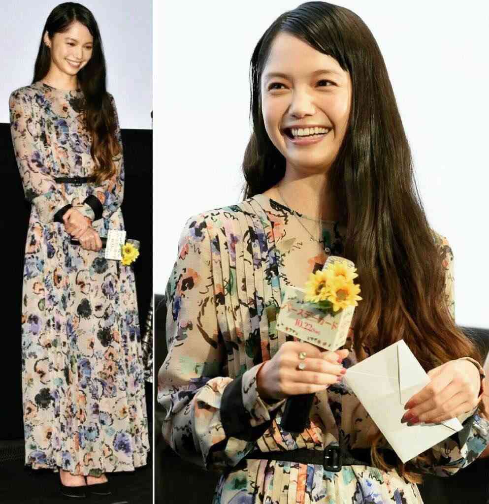 【2016年末特集】長澤まさみ、石原さとみ、ローラら華やかドレスアップ総まとめ！