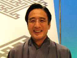 昭和に活躍したカッコいい芸能人の画像を貼りましょう。