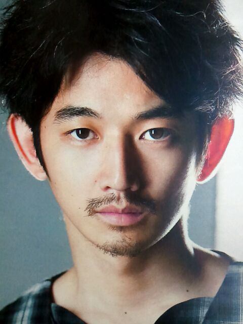 30歳前後の俳優・女優の画像が集まるトピ
