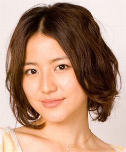 長澤まさみの左手薬指に指輪 関係者が語った真相