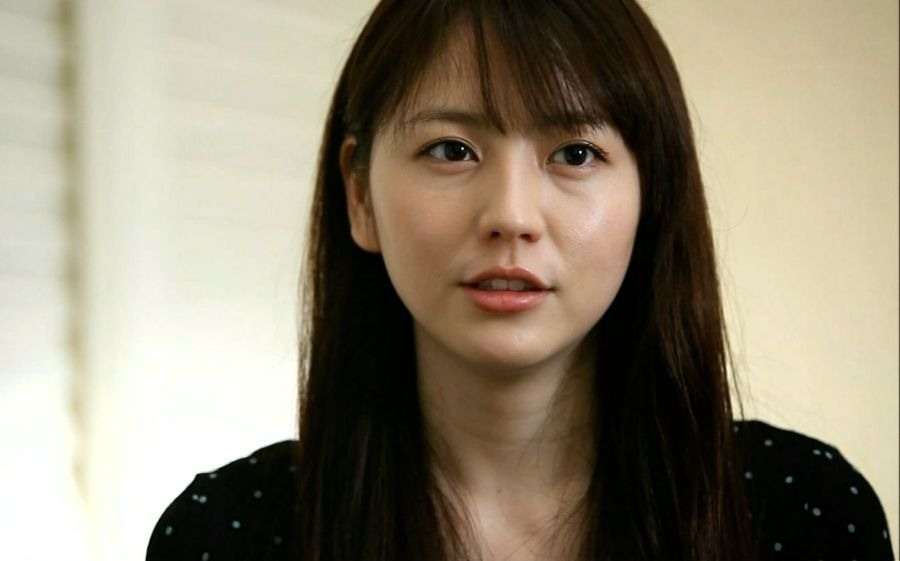 長澤まさみの左手薬指に指輪 関係者が語った真相