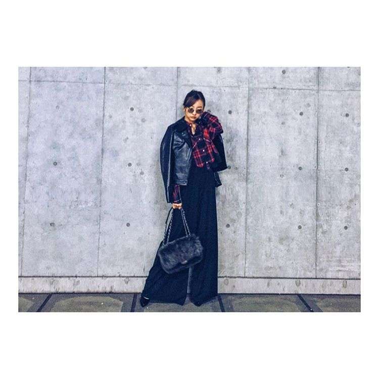 板野友美、高級ブランド品をインスタに次々アップするセレブぶりが話題に！