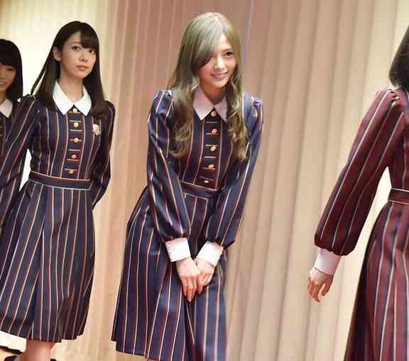 乃木坂46白石麻衣さん、髪が緑色になる
