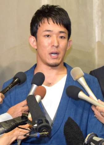 自分の中で好感度が下がった芸能人の名前とそのきっかけ