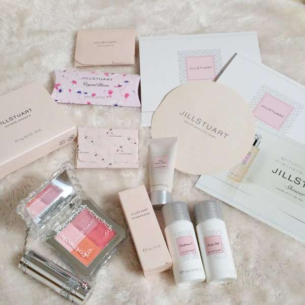 コスメの福袋買いますか？