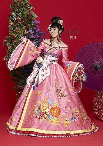 【画像】結婚式のお呼ばれドレス