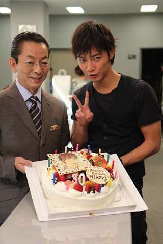 「相棒」ファンに広がる動揺　成宮寛貴「コカイン」報道でテレ朝の結論