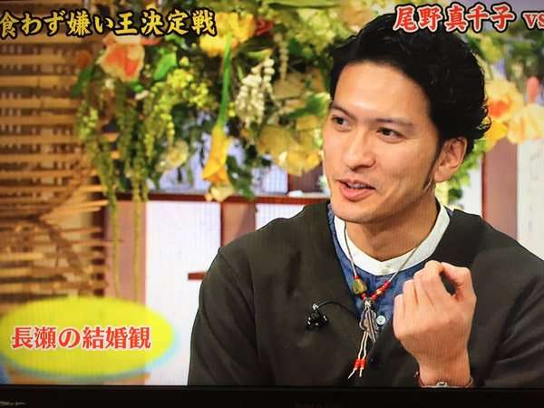 前頭部が明らかに後退？TOKIO・長瀬智也の