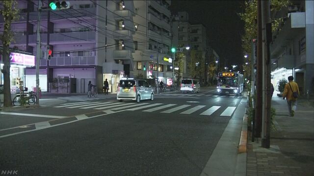 お笑いコンビＮＯＮ ＳＴＹＬＥ 井上裕介さんが当て逃げ | NHKニュース