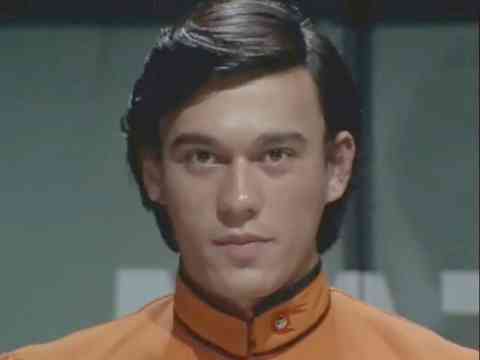 昭和に活躍したカッコいい芸能人の画像を貼りましょう。