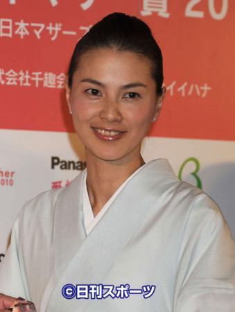 江角マキコ、芸能界引退へ
