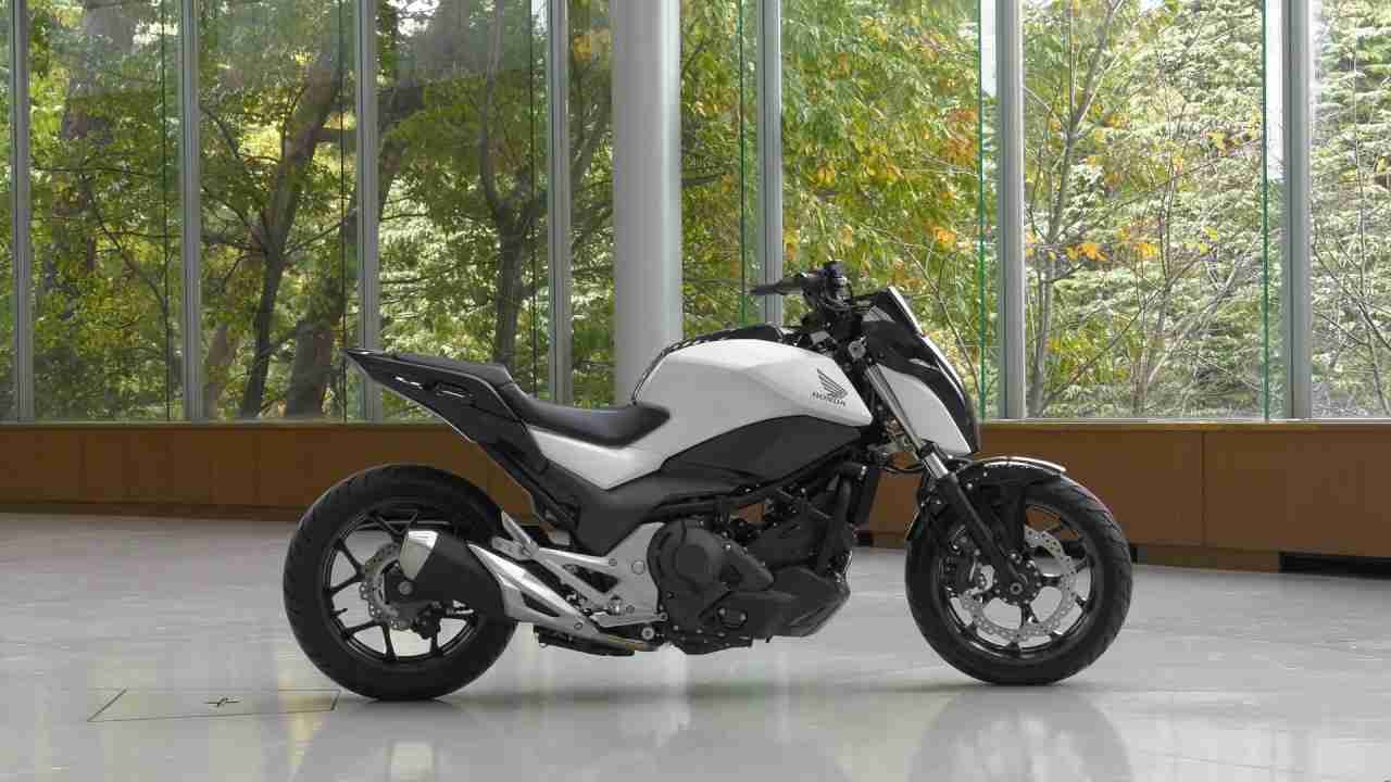 Honda Riding Assist - YouTube