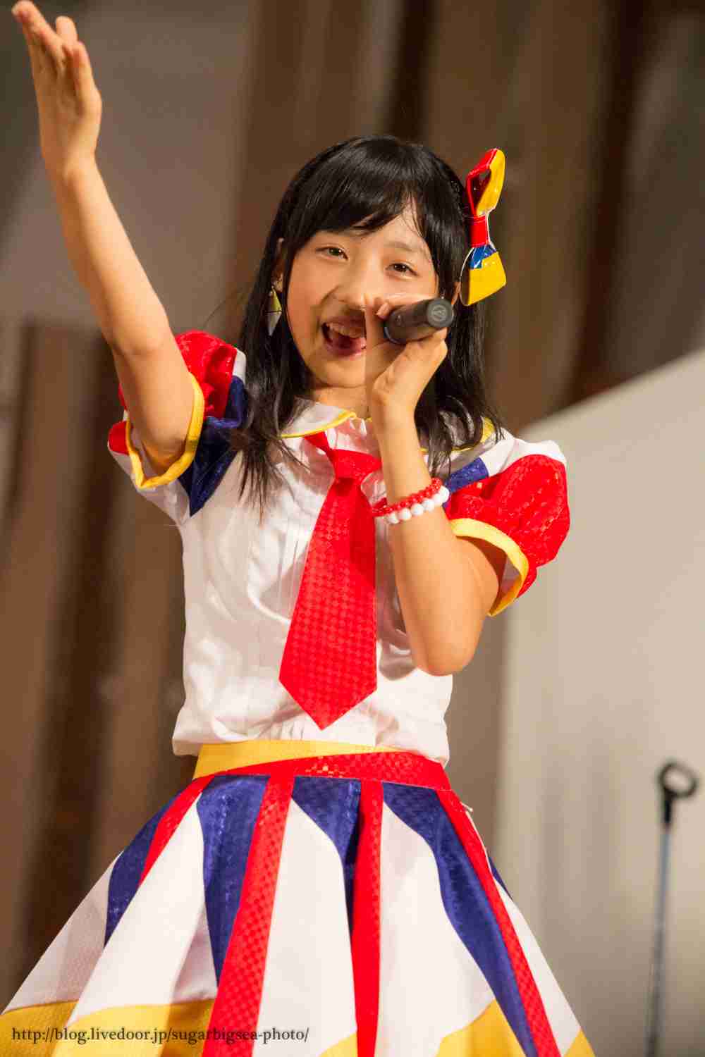 2万年に1人の美少女、AKB48小栗有以が感激の涙