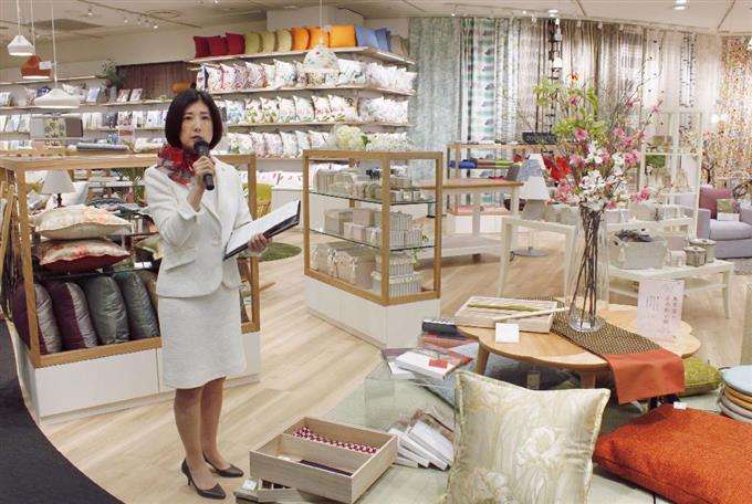 大塚家具・久美子社長、現金と預金が90億円減の異常事態