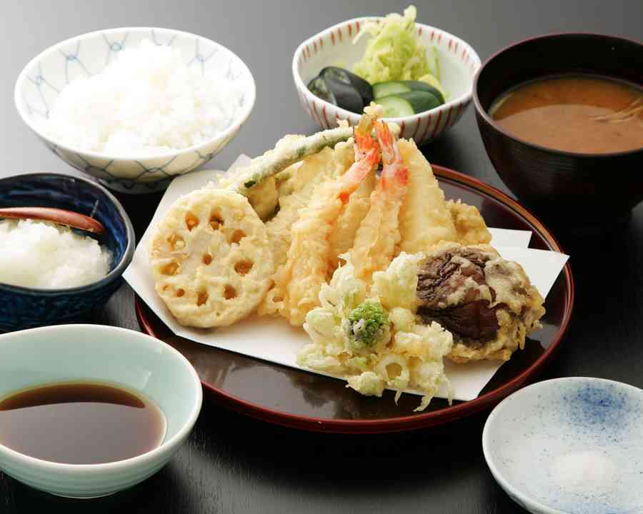 夕食前にお腹を空かせるトピ
