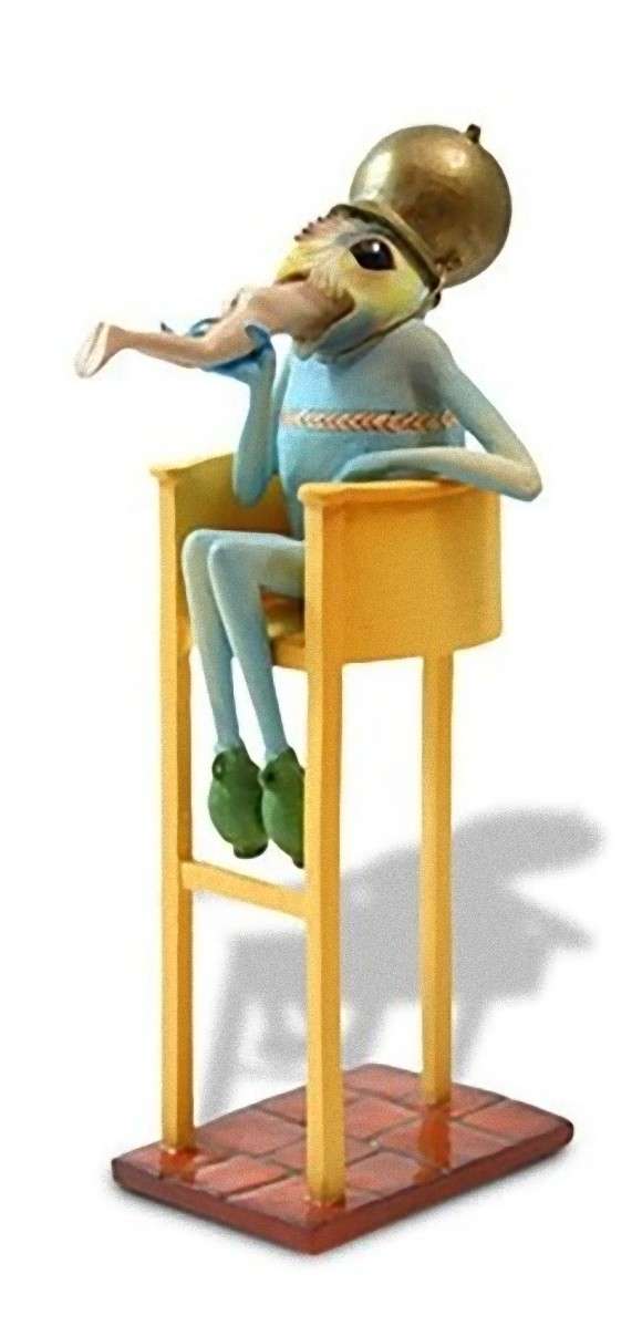 絵画「快楽の園」のシュールなキャラクターたちがフィギュアになった。ネット通販で販売中！