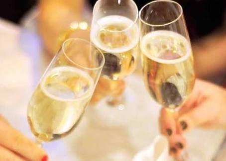 【雑談】飲んだり飲まなかったりしながらまったりするトピ
