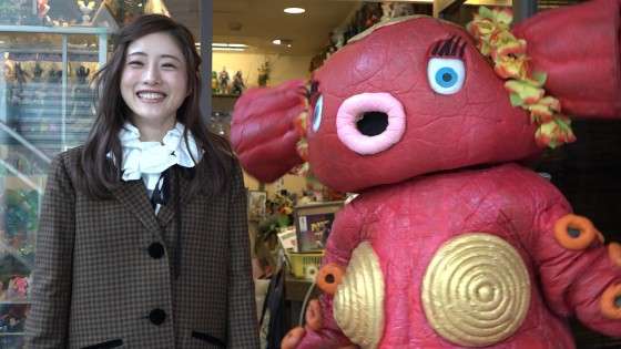 石原さとみ、サブカルの聖地でキュートな探偵スタイル！癒やしの東京メトロ新CM