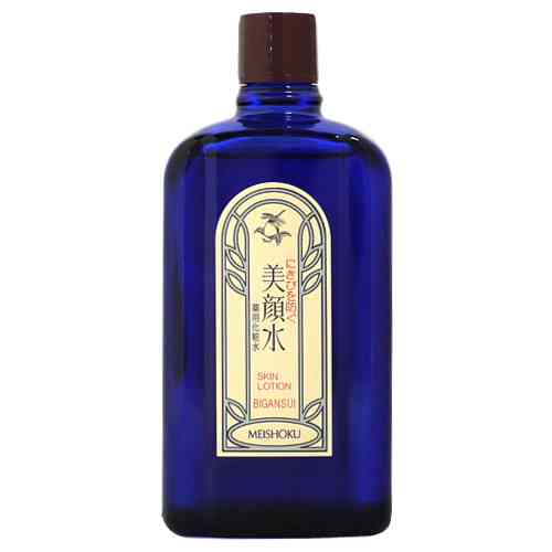 脂性肌にオススメなさっぱり化粧水
