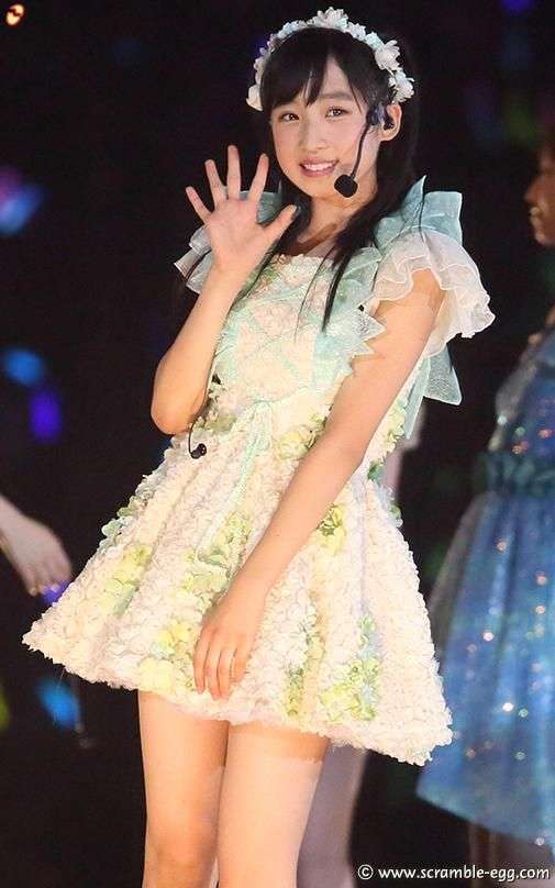 2万年に1人の美少女、AKB48小栗有以が感激の涙
