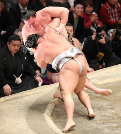 白鵬　初優勝の稀勢の里に「おめでとう、だね」 （スポニチアネックス） - Yahoo!ニュース