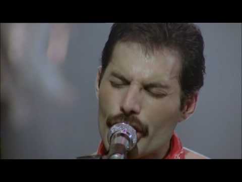 Queen - We Are The Champions - YouTube