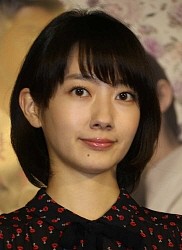 波瑠　「あさが来た」以来のNHK主演作「キレイで怖いドラマだ」