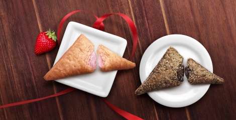 マクドナルド人気の「三角チョコパイ」に苺フレーバー ひと足早い春の味わい