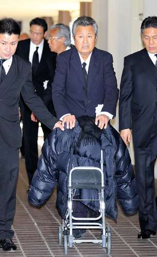 梅宮辰夫が「十二指腸がん」、長女・アンナが夕方に緊急会見へ
