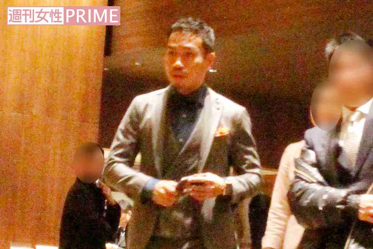 長谷部誠と佐藤ありさの結婚式を“途中退場”した長友佑都が向かった場所 | 週刊女性PRIME [シュージョプライム] | YOUのココロ刺激する