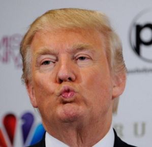 トランプ氏、トヨタを批判 「アメリカに工場を建てろ。 さもなくば、巨額の関税を支払え」