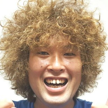 レジ精算前に商品を飲食、知らない人の病室にお見舞い…ユーチューバーが迷惑行為で大炎上