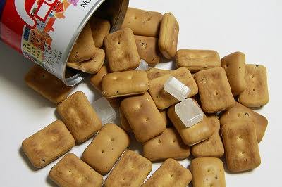 カタイお菓子が好きな人
