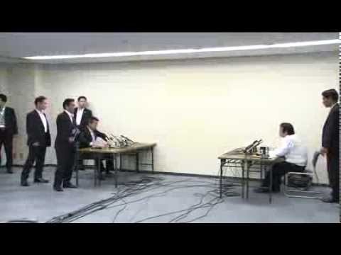 橋下徹vs在特会・桜井誠 【全】10/20 - YouTube