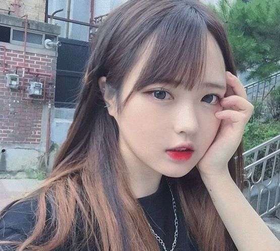 好きな女優さんの写真を貼ると、メイク方法を教えてもらえるトピ