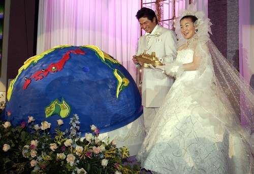 福原愛さんが結婚会見「夫の居場所が私の居場所」