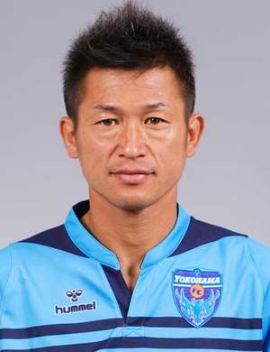 「最後の栄光は11年以上！」　キング・カズこと三浦知良の“50歳現役”続行を英メディアも続々報じる