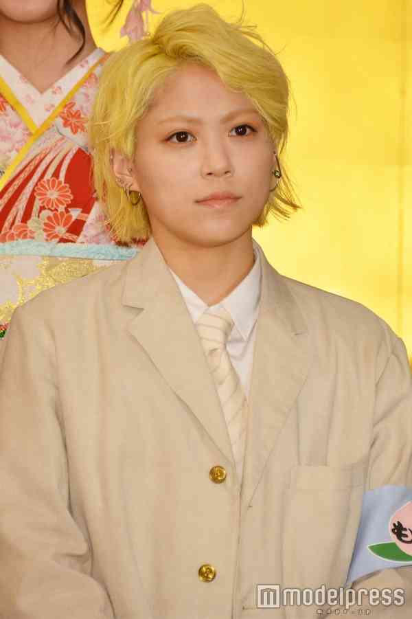 成人式で話題のNMB48木下百花、国鉄服を選んだ理由を明かす