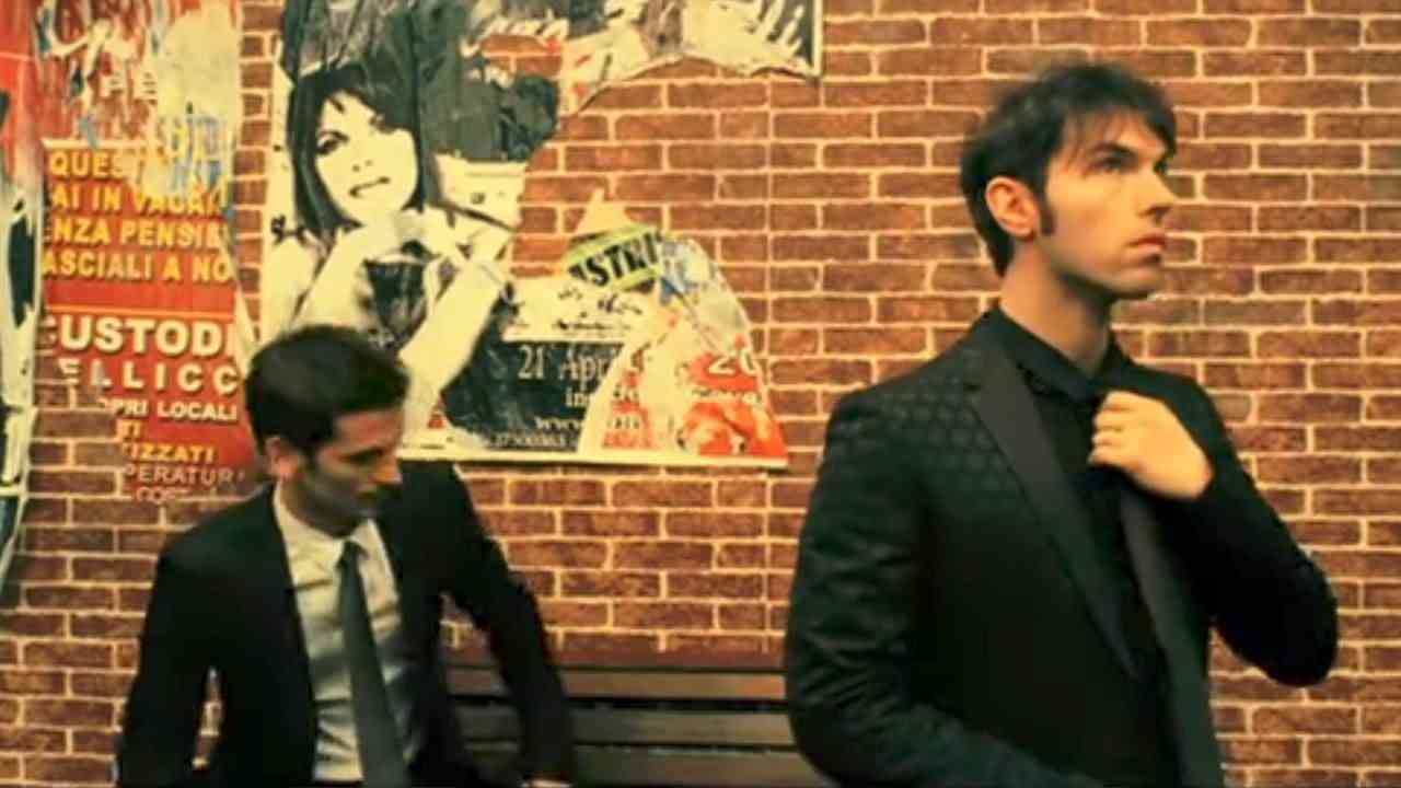 Zero Assoluto - Per Dimenticare (Official Video) - YouTube