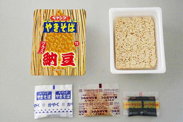 ペヤングがまたやりおった！！新商品『プラス納豆』の味が予測不能  –  grape [グレイプ]