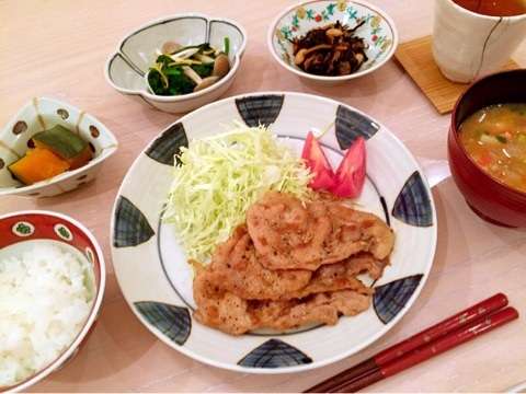 小倉優子3月芸能活動再開へ「子育てと両立楽しむ」