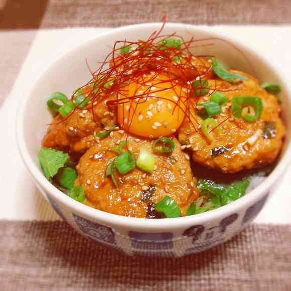 無言で飯テロするトピ